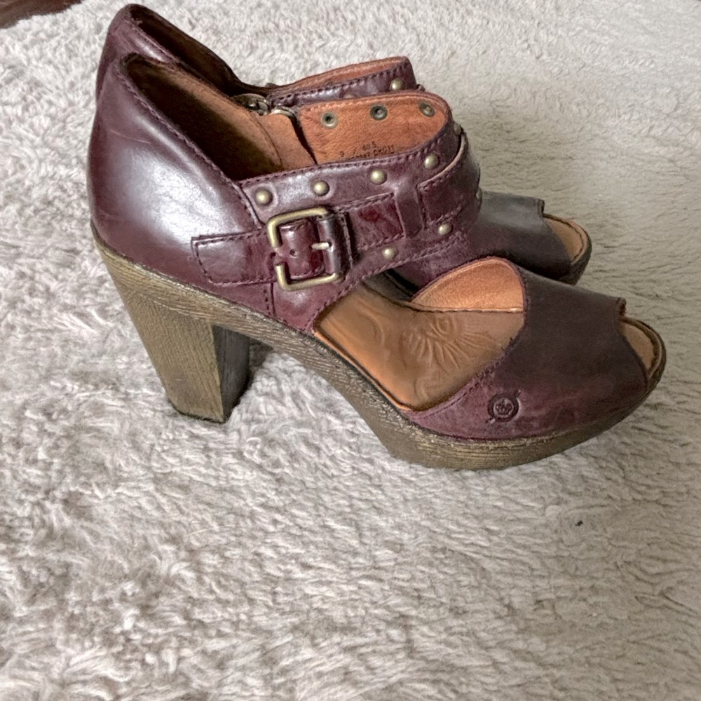 Born platform pumps